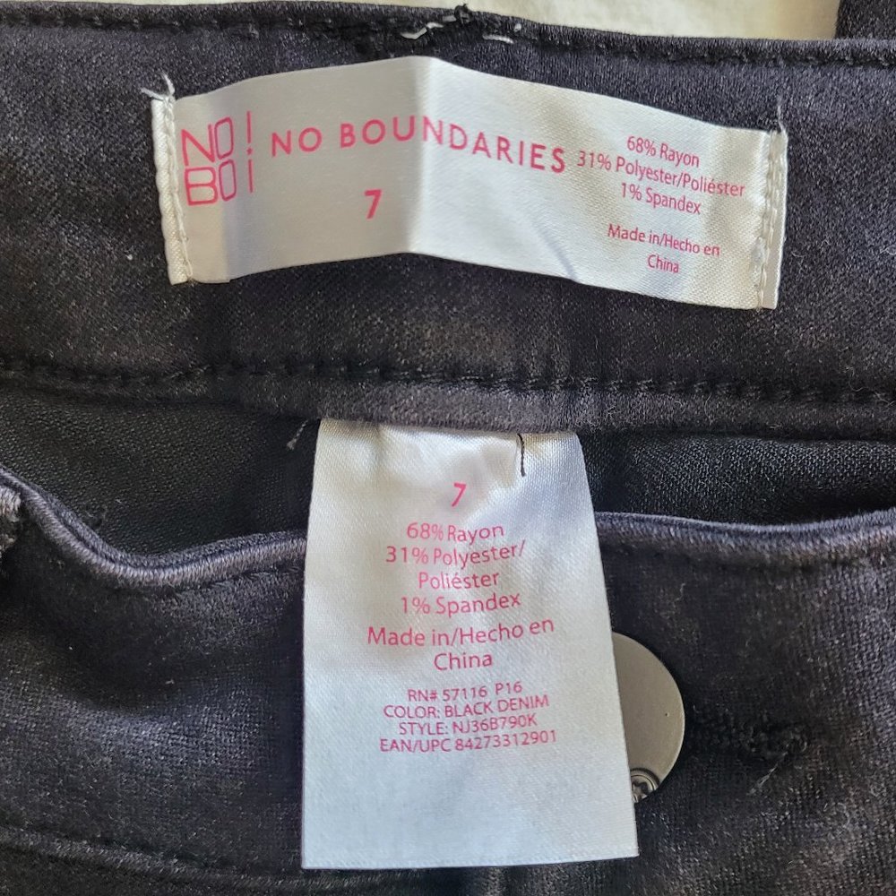 No Boundaries size 7 jeans - Picture 2 of 4